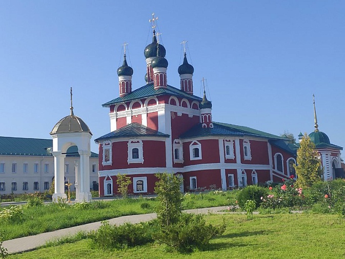 Храм Иконы Божией Матери «Смоленская»